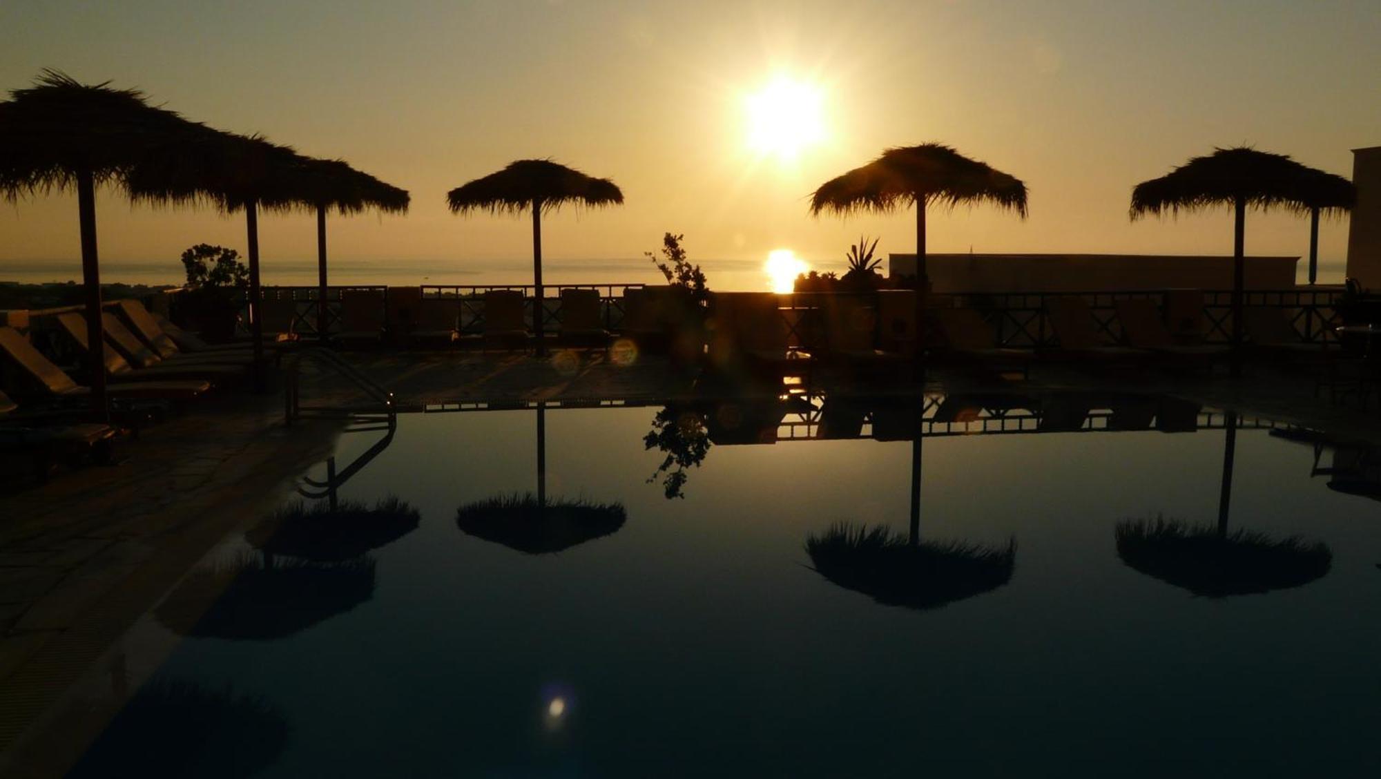 Aegean View Hotel Kamári Exterior foto